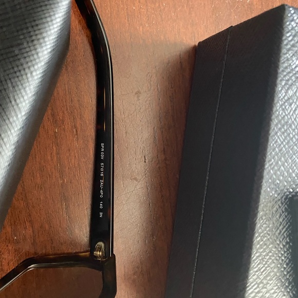 New authentic Prada sunglasses in brown - Picture 3 of 10